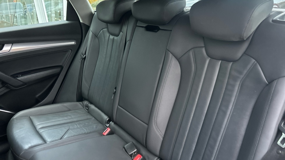 Used Audi Q5 2021 for sale - 76640352: Photo 15