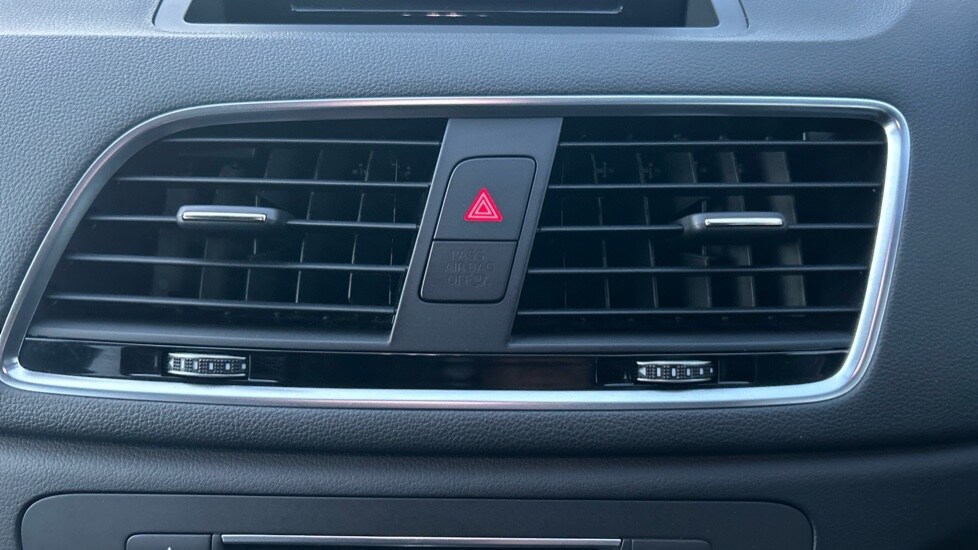 Used Audi Q3 2017 for sale - 76966568: Photo 16