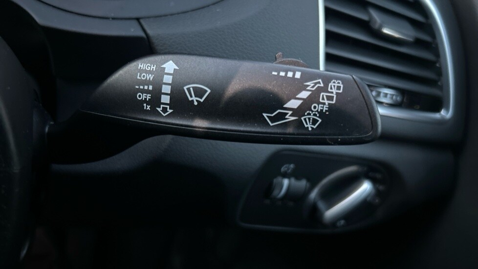 Used Audi Q3 2017 for sale - 76966568: Photo 31