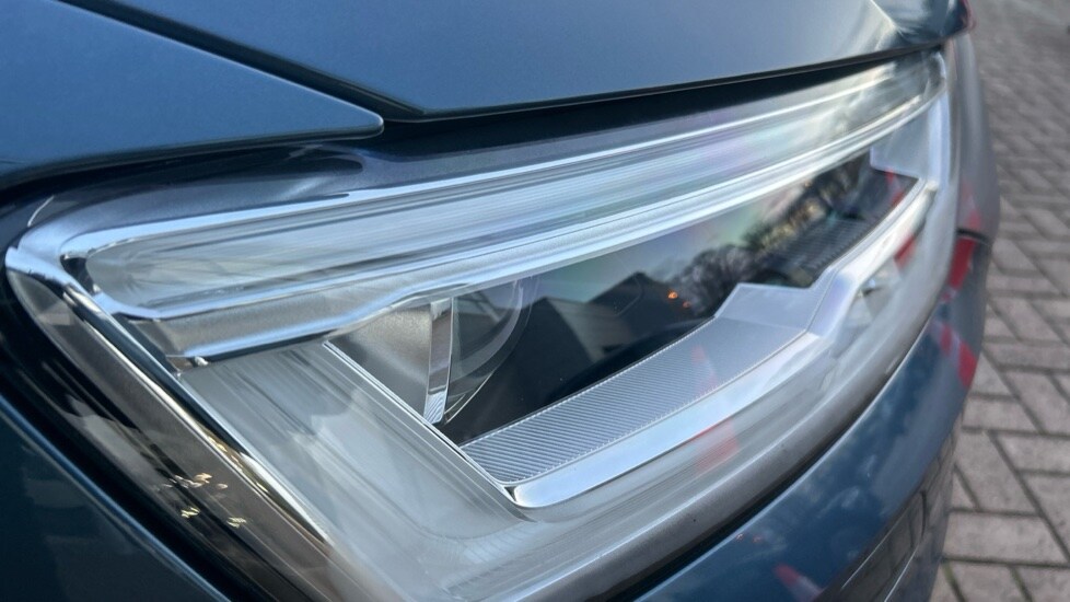 Used Audi Q3 2017 for sale - 76966568: Photo 34