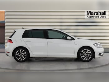 Used Volkswagen Golf 2019 for sale - 76350815: Photo