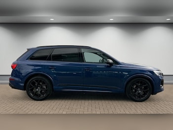 Used Audi Q7 2025 for sale - 76099968: Photo
