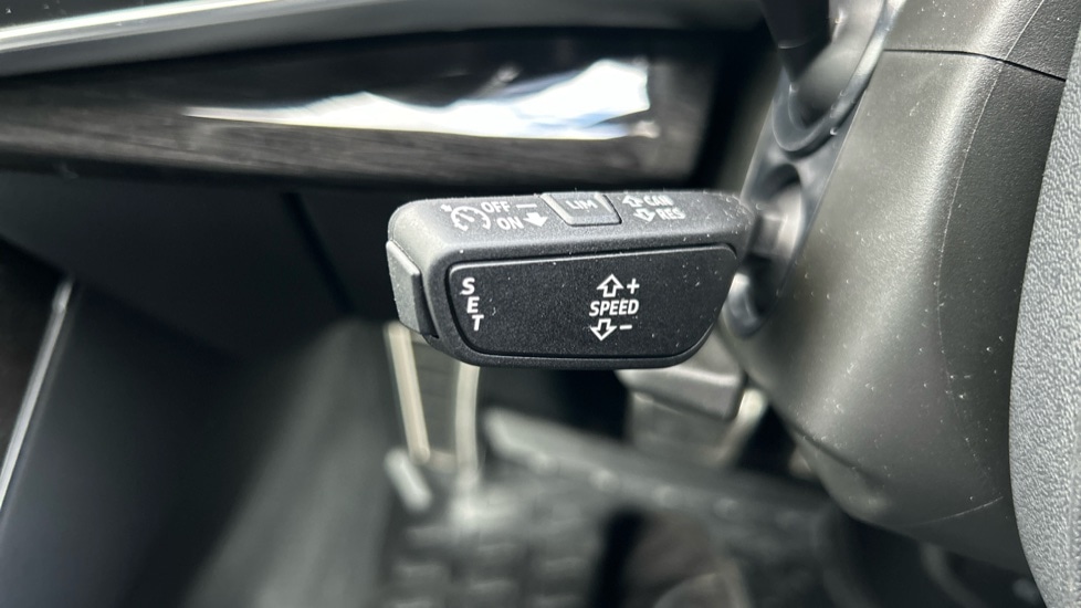 Used Audi Q7 2025 for sale - 76099968: Photo 31