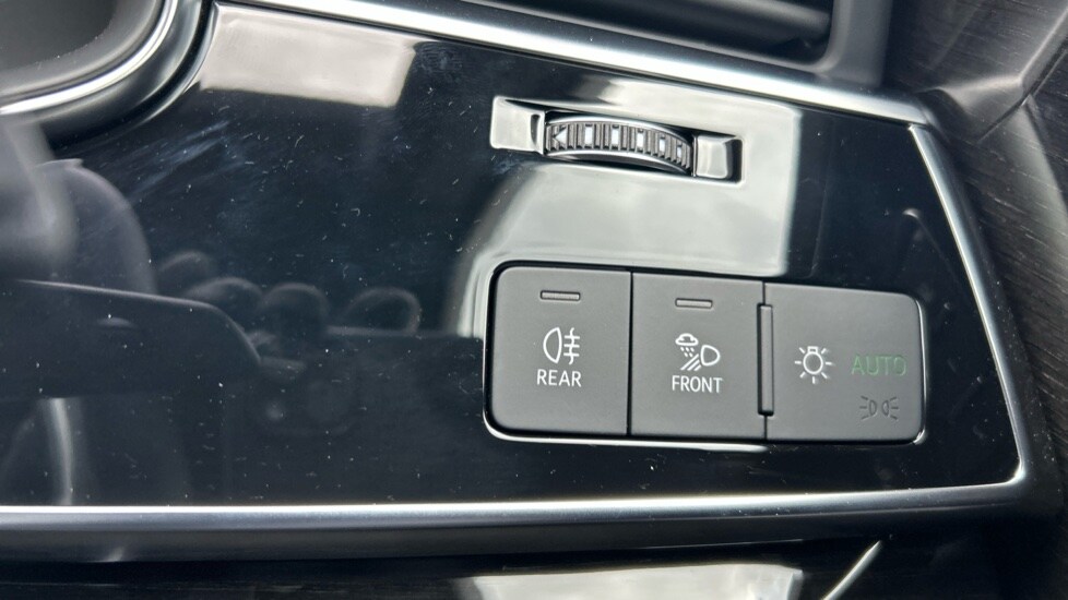 Used Audi Q7 2025 for sale - 76099968: Photo 48