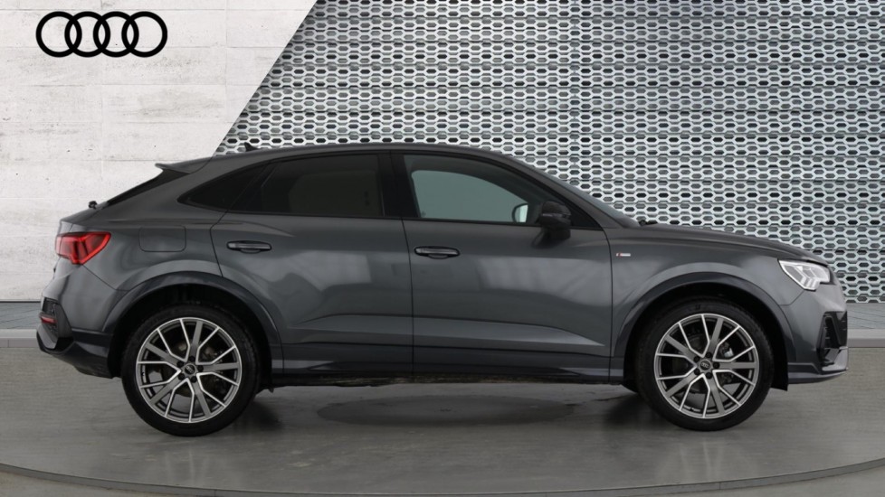 Used Audi Q3 2025 for sale - 76937543: Photo 4