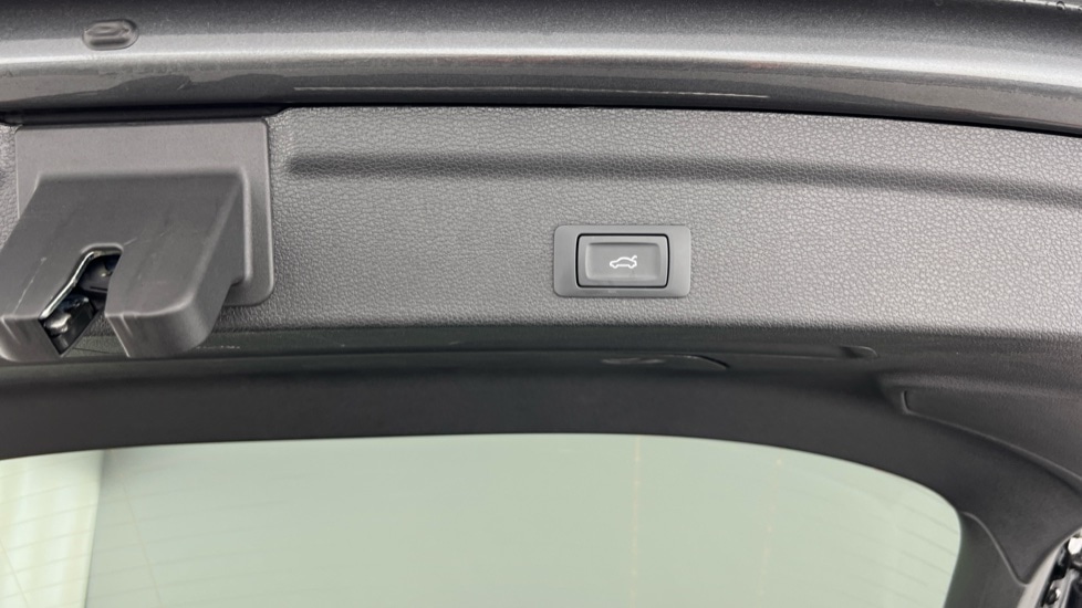 Used Audi Q3 2025 for sale - 76937543: Photo 59