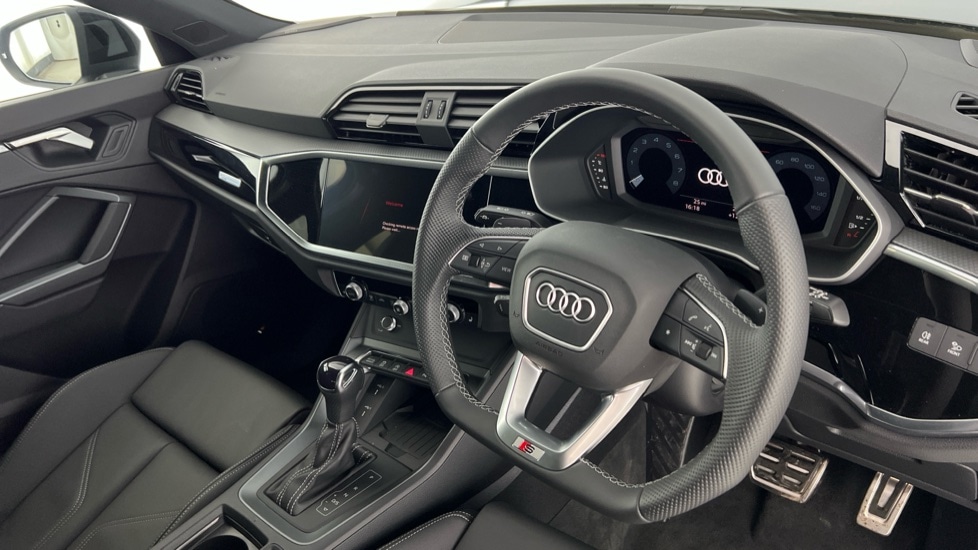 Used Audi Q3 2025 for sale - 76937543: Photo 6
