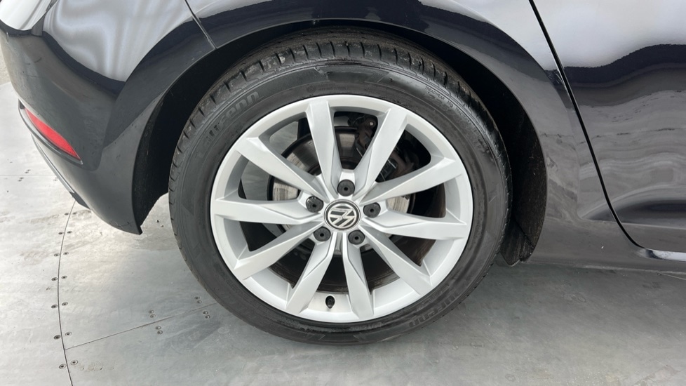 Used Volkswagen Golf 2017 for sale - 76635775: Photo 19