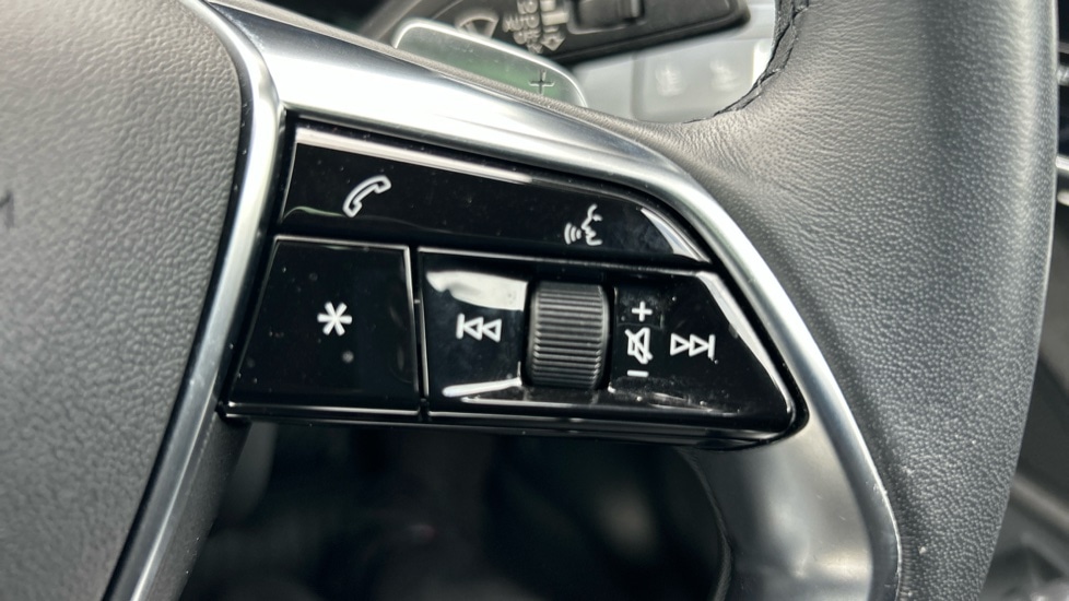 Used Audi A8 2023 for sale - 76709421: Photo 23