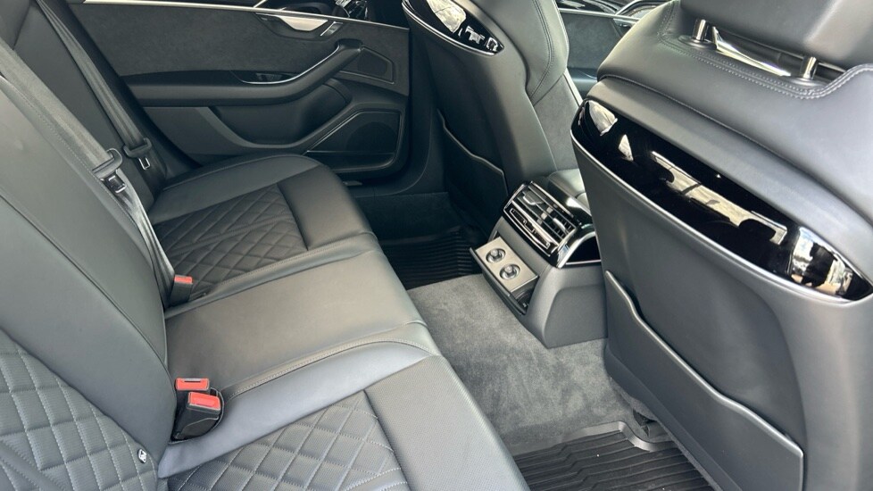 Used Audi A8 2023 for sale - 76709421: Photo 48