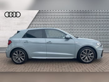 Used Audi A1 2025 for sale - 76540090: Photo