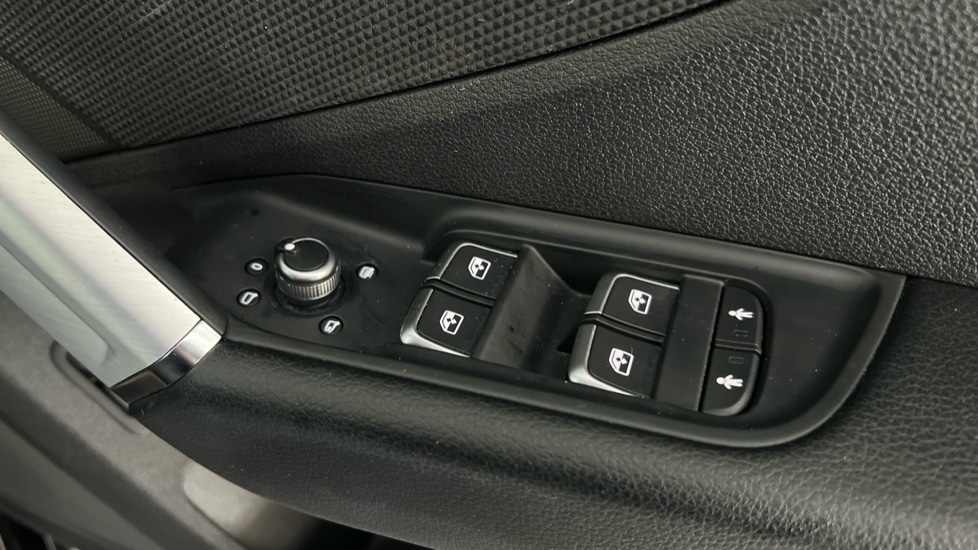 Used Audi Q2 2024 for sale - 76796283: Photo 27