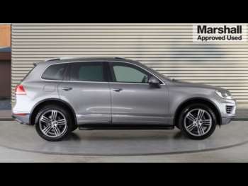 Used Volkswagen Touareg 2016 for sale - 74942105: Photo