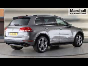 Used Volkswagen Touareg 2016 for sale - 74942105: Photo