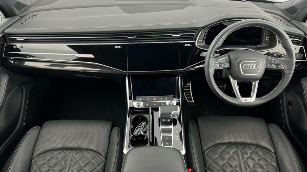 Used Audi Q7 2024 for sale - 76927982: Photo 12