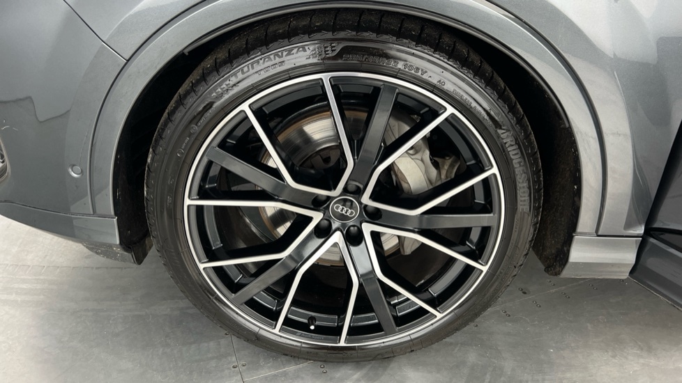 Used Audi Q7 2024 for sale - 76927982: Photo 21