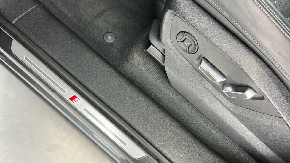 Used Audi Q7 2024 for sale - 76927982: Photo 36