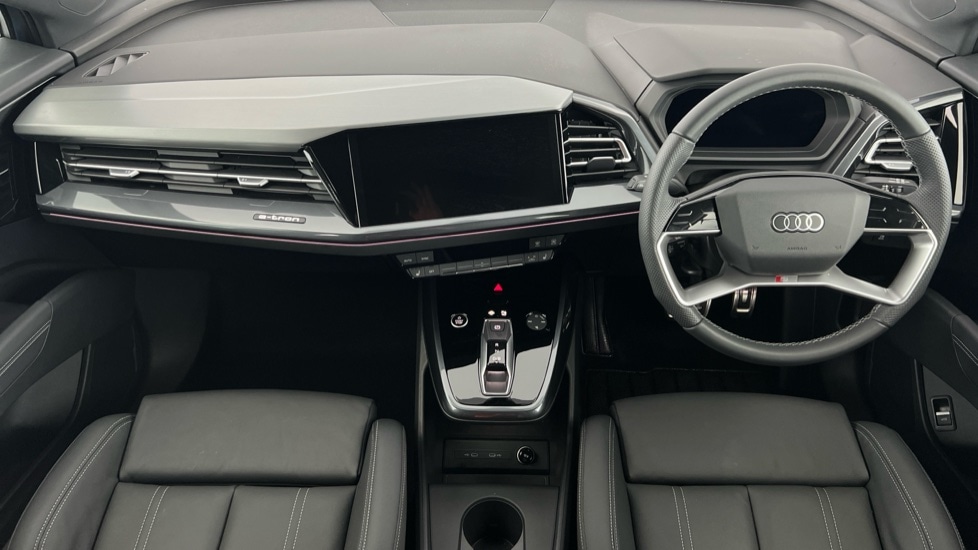 Used Audi Q4 e-tron 2025 for sale - 76552551: Photo 12