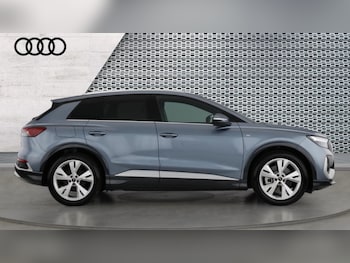 Used Audi Q4 e-tron 2025 for sale - 76552551: Photo