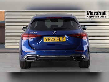 Used Mercedes-Benz C Class 2022 for sale - 76933251: Photo