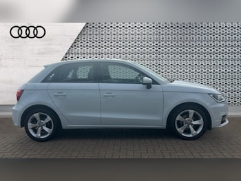 Used Audi A1 2017 for sale - 76161415: Photo 4