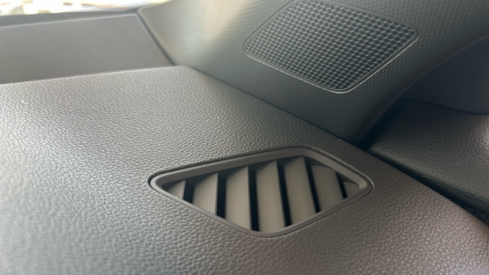 Used Audi Q2 2025 for sale - 76415296: Photo 32