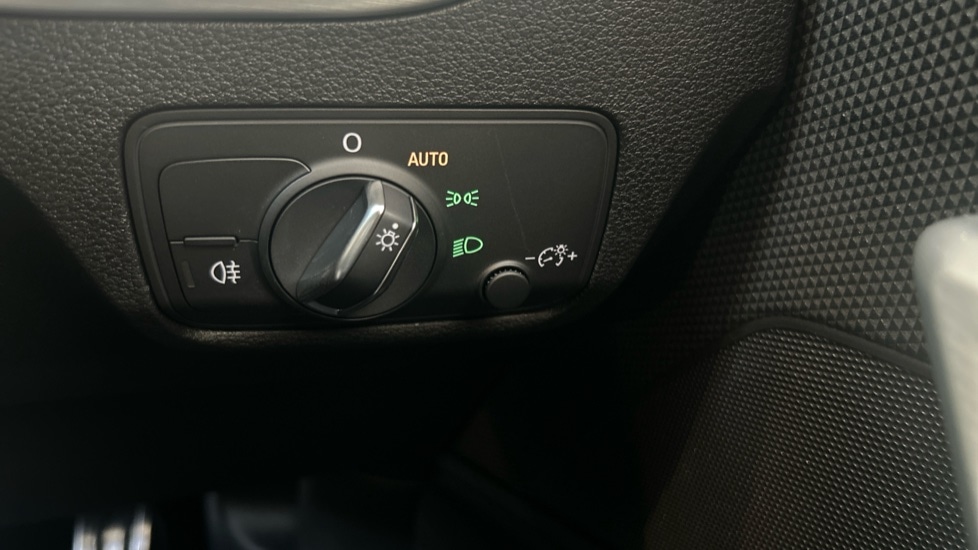 Used Audi Q2 2025 for sale - 76415296: Photo 42