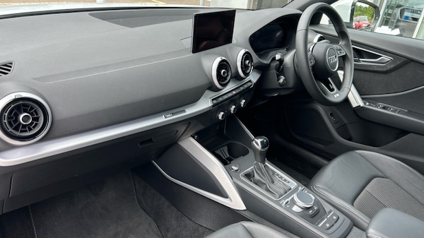 Used Audi Q2 2024 for sale - 76289776: Photo 2