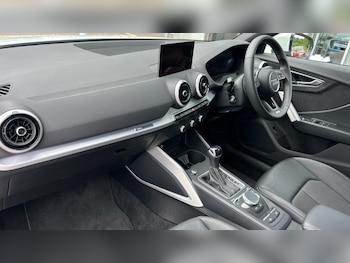 Used Audi Q2 2024 for sale - 76289776: Photo 2