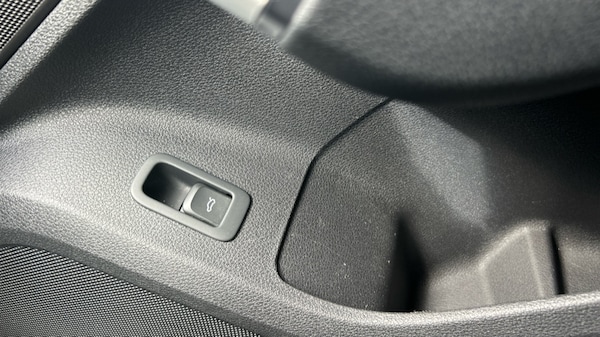 Used Audi Q2 2024 for sale - 76289776: Photo 49