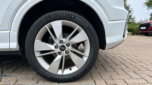 Used Audi Q2 2024 for sale - 76289776: Photo 5