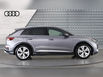 Used Audi Q4 e-tron 2023 for sale - 75636673: Photo