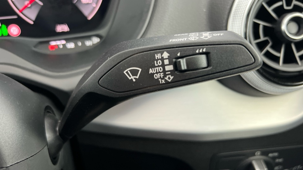Used Audi Q2 2025 for sale - 76154829: Photo 32