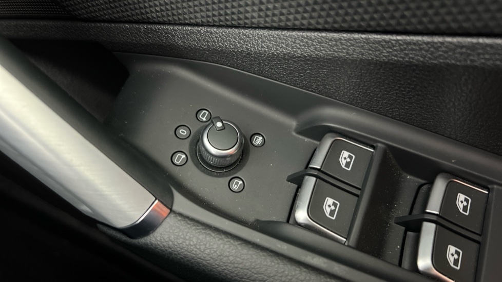 Used Audi Q2 2025 for sale - 76154829: Photo 36