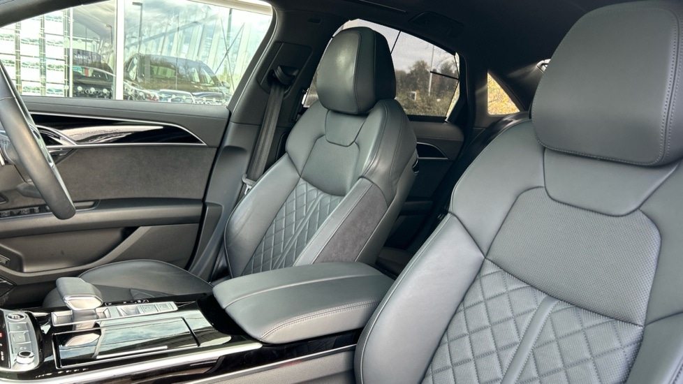 Used Audi A8 2023 for sale - 76749895: Photo 17