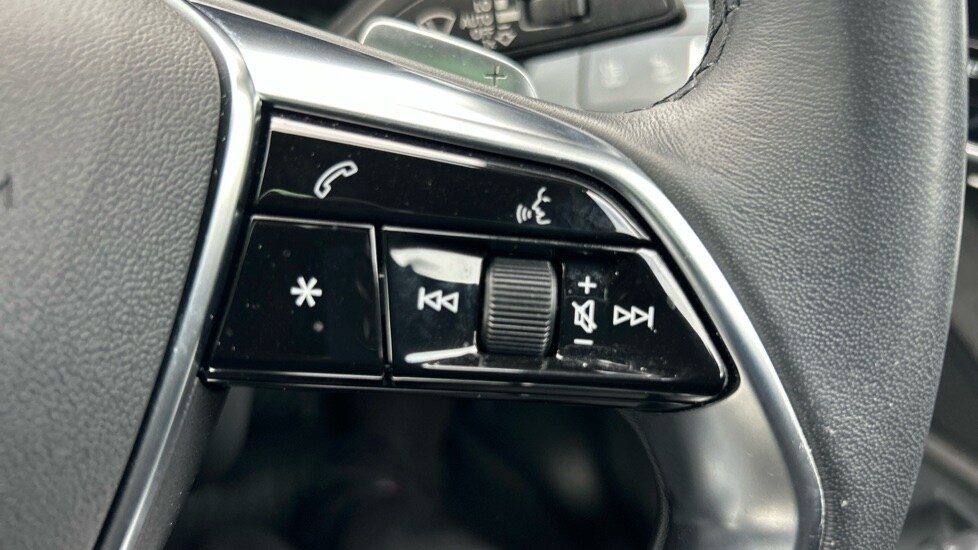 Used Audi A8 2023 for sale - 76749895: Photo 23