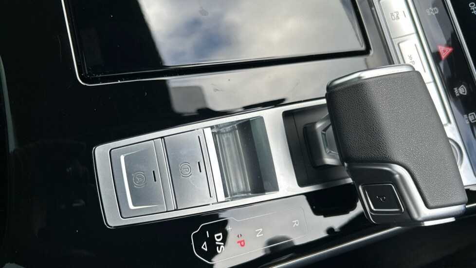 Used Audi A8 2023 for sale - 76749895: Photo 27