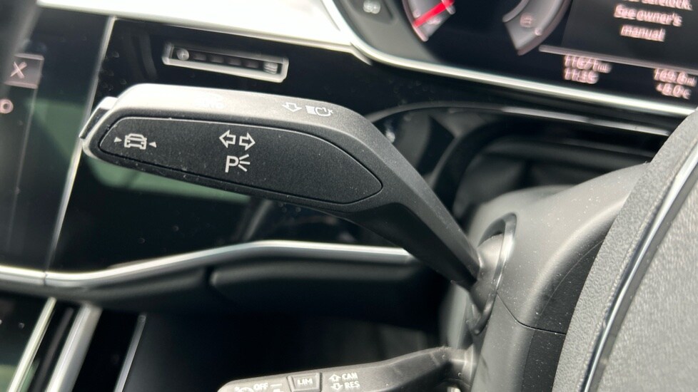 Used Audi A8 2023 for sale - 76749895: Photo 30