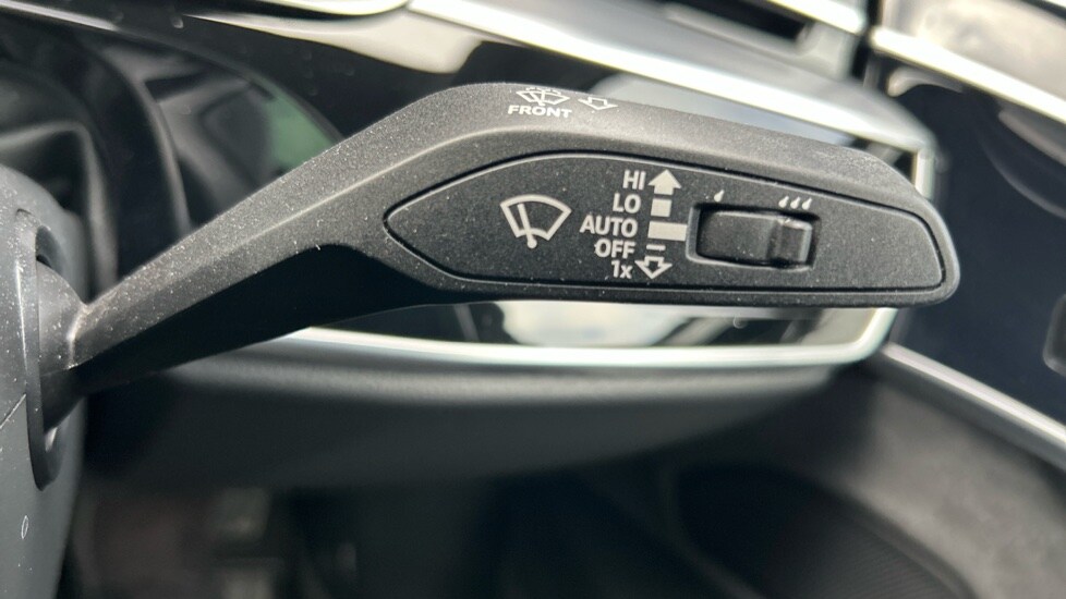 Used Audi A8 2023 for sale - 76749895: Photo 31