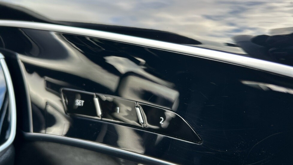 Used Audi A8 2023 for sale - 76749895: Photo 49