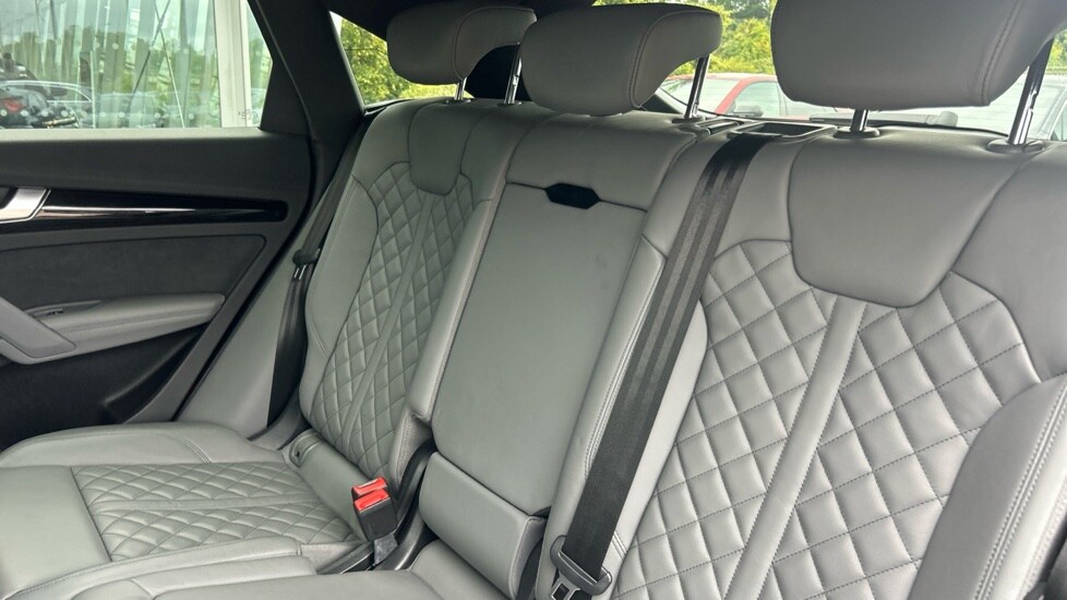 Used Audi Q5 2023 for sale - 76528933: Photo 15