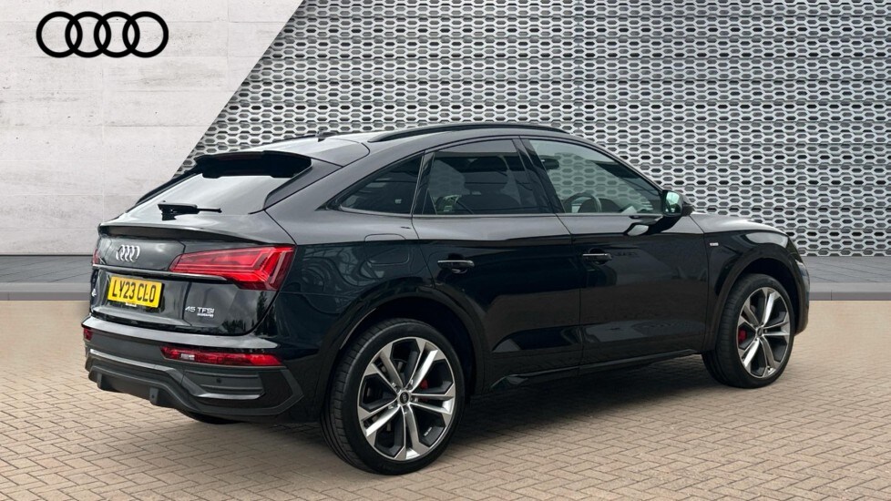 Used Audi Q5 2023 for sale - 76528933: Photo 8