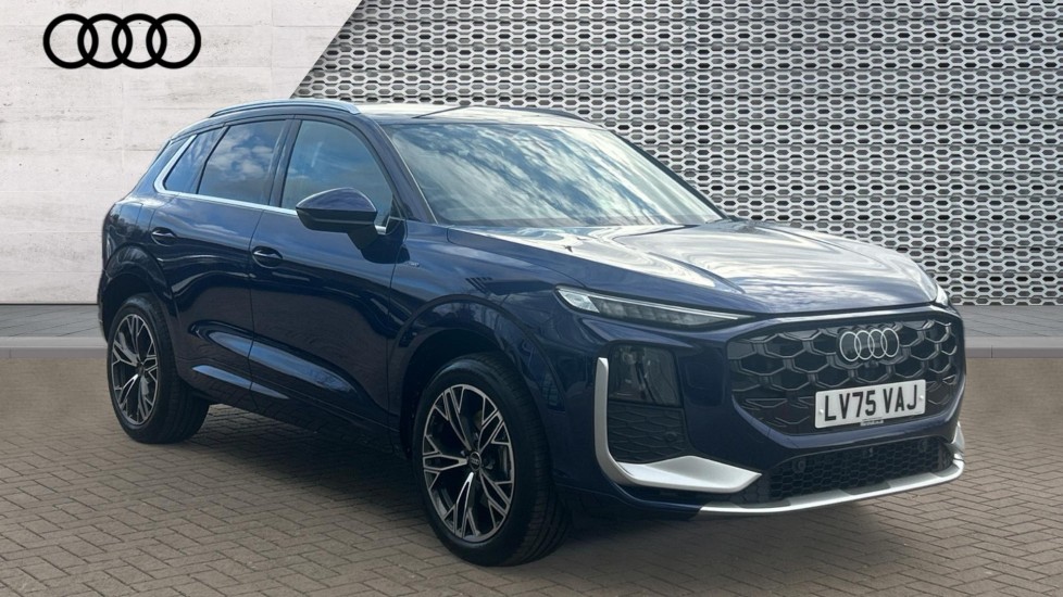 Used Audi Q3 2025 for sale - 76507577: Photo 1