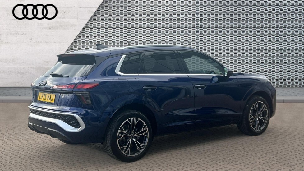 Used Audi Q3 2025 for sale - 76507577: Photo 8