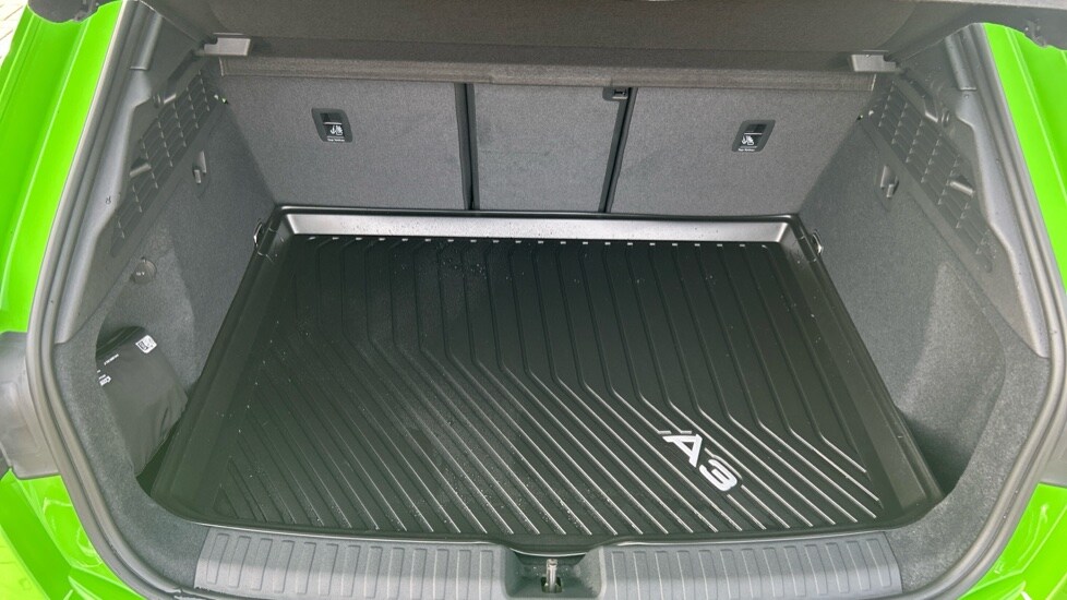 Used Audi RS3 2025 for sale - 76415266: Photo 18