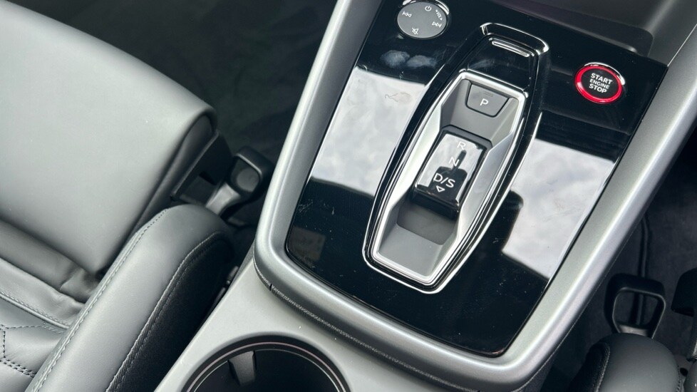 Used Audi RS3 2025 for sale - 76415266: Photo 19