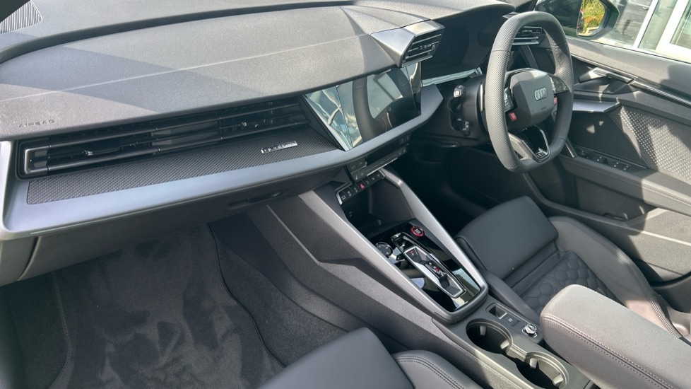 Used Audi RS3 2025 for sale - 76415266: Photo 2