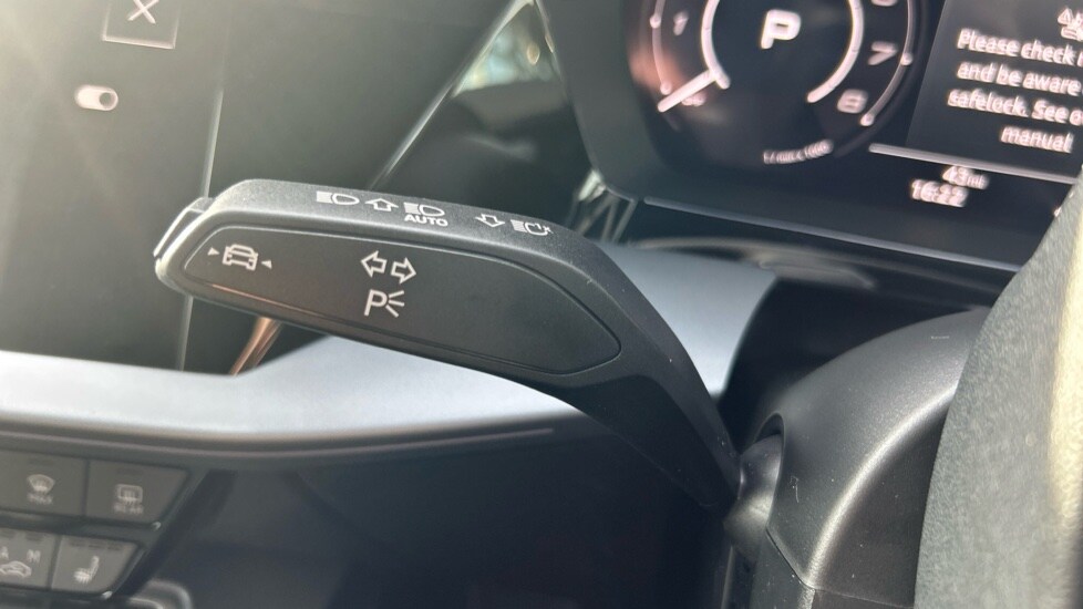 Used Audi RS3 2025 for sale - 76415266: Photo 31