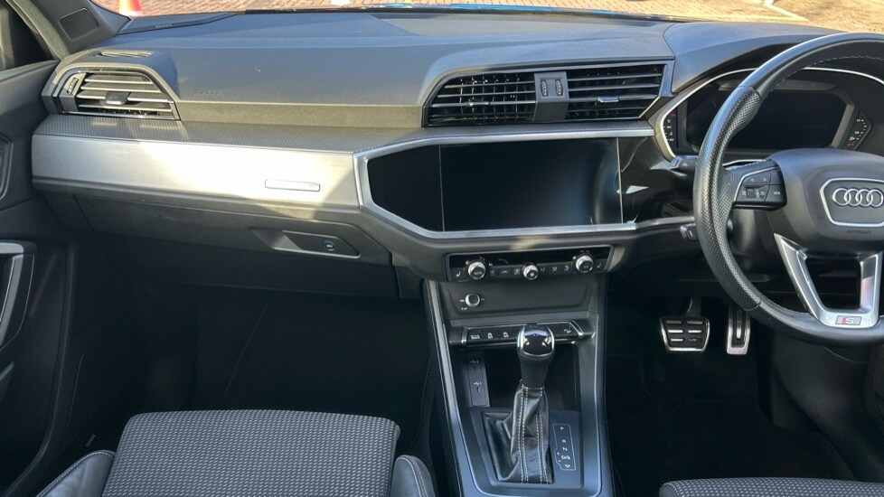 Used Audi Q3 2021 for sale - 77021848: Photo 13