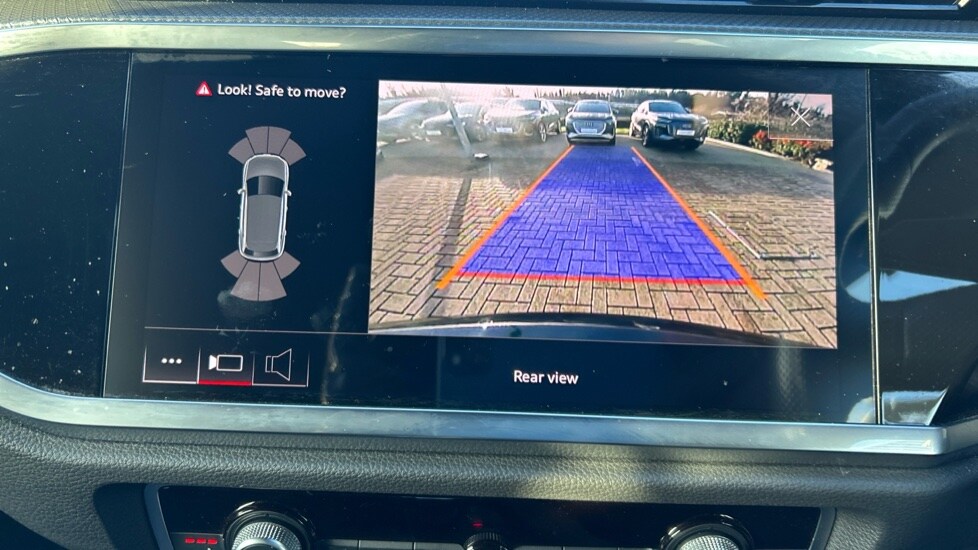 Used Audi Q3 2021 for sale - 77021848: Photo 36